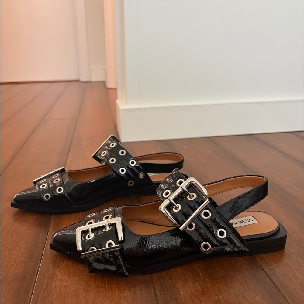 Steve Madden Black Patent Pointed Slingback Flats with Buckle Detail